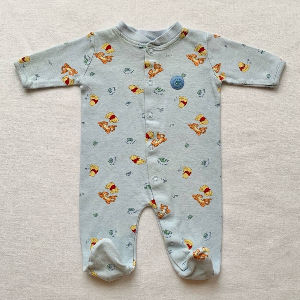 Disney Winnie the Pooh & Tigger Allover Print Footie Sleeper Pajamas 0-3M